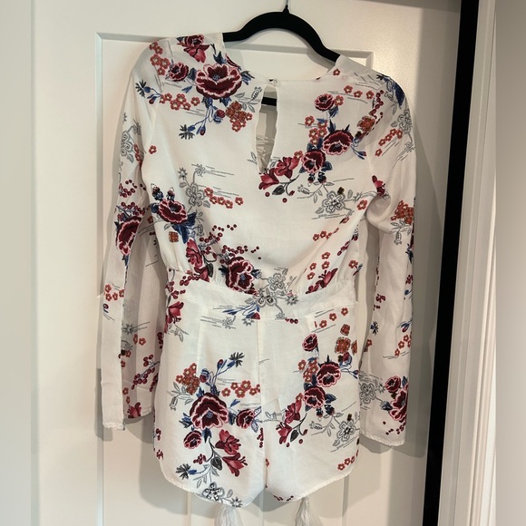 Floral romper - Picture 2 of 3